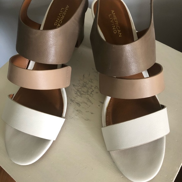 American Living Stacked Heel Sandals - Picture 5 of 6